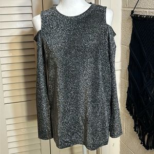 MICHAEL- MICHAEL KORS M cold shoulder metallic looking cold shoulder blouse EUC